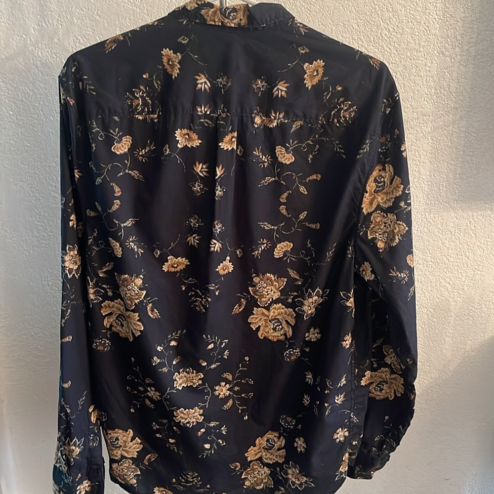 Your Neighbors button up - Picture 4 of 4